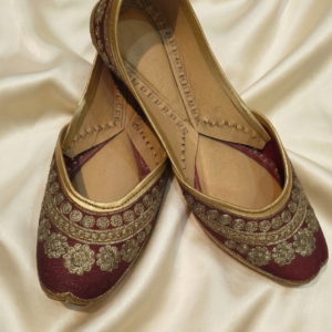 Maroon Zari Embroidered Leather Jutti for Women