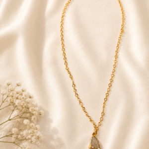 Classic Gold Chain with Oval Purple Stone Pendant Accent